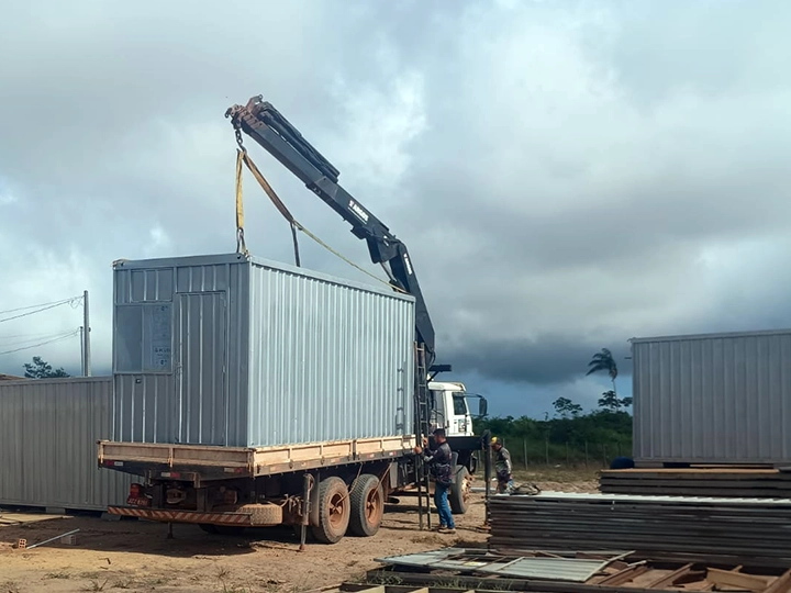 Operação de container em pátio da InfraBase BR